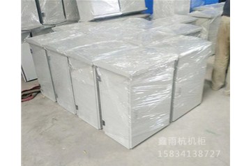 弱電機(jī)房項(xiàng)目中，如何選擇合適的網(wǎng)絡(luò)服務(wù)器機(jī)柜？